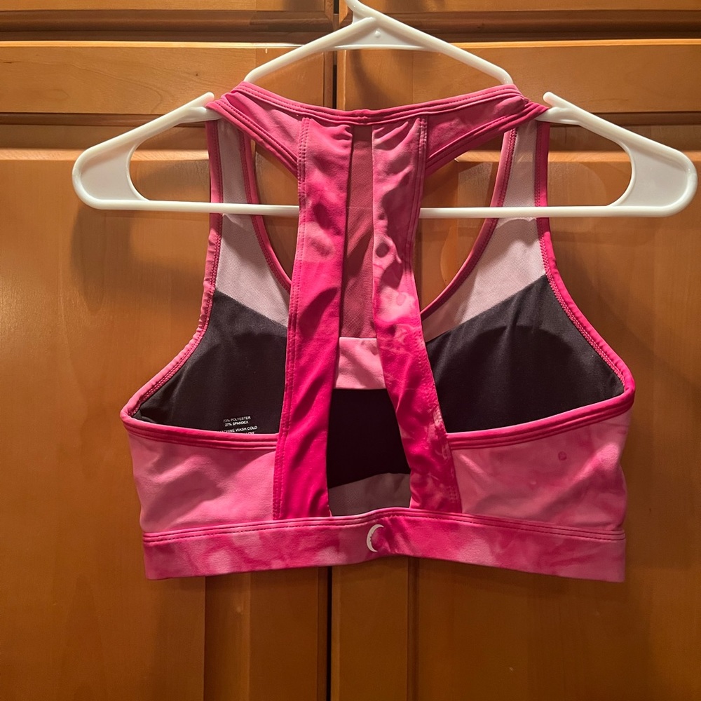 Zyia Light n Tight Sports Bra - size S